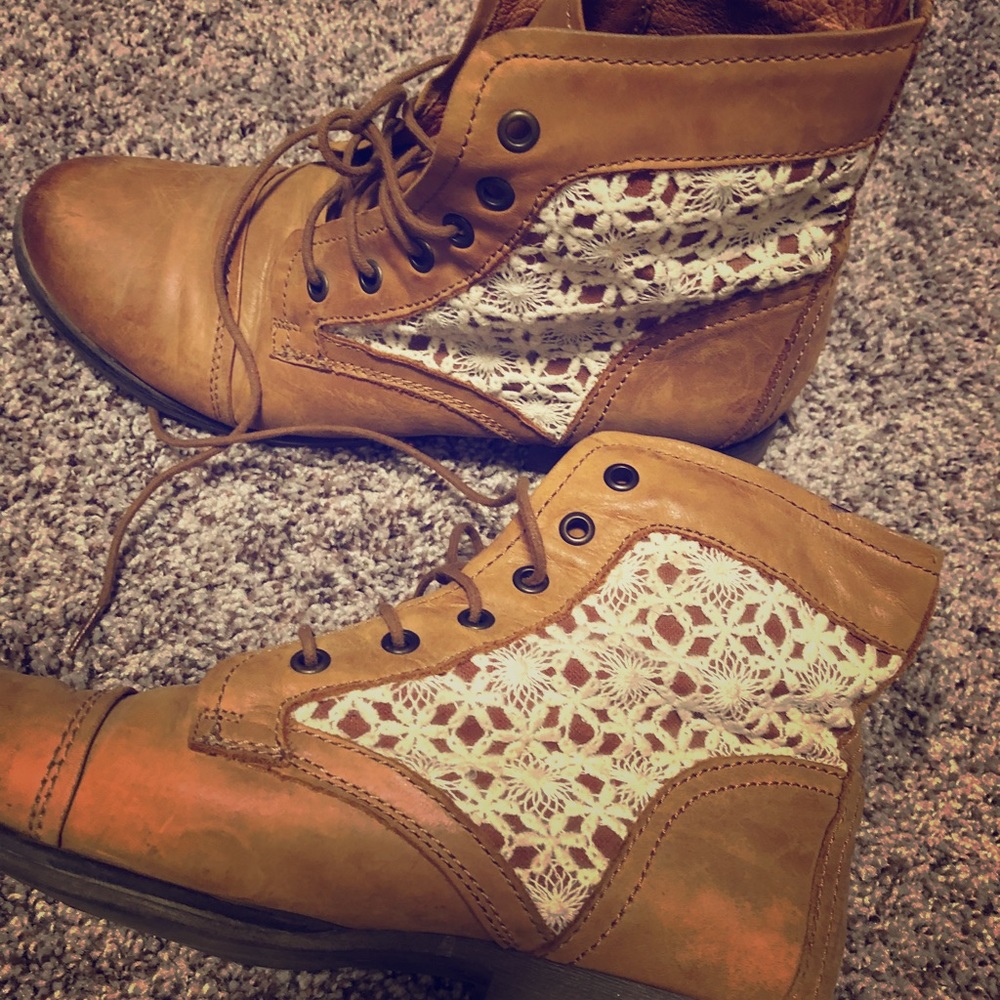 Steve Madden Boots